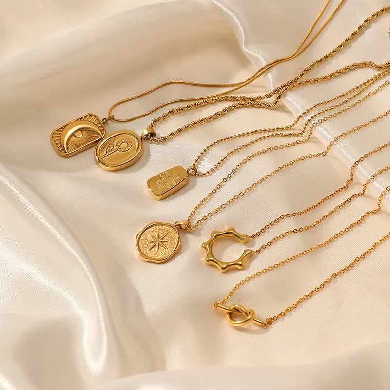Collares