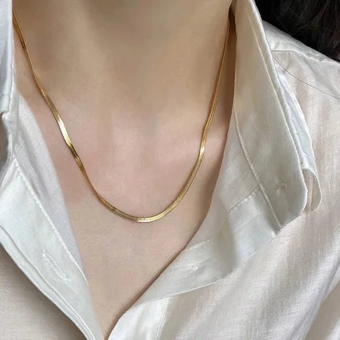 Cadena de serpiente fina