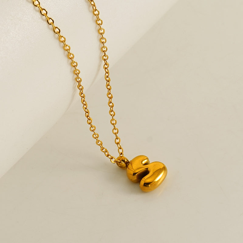 Cadena con inicial de globo mini