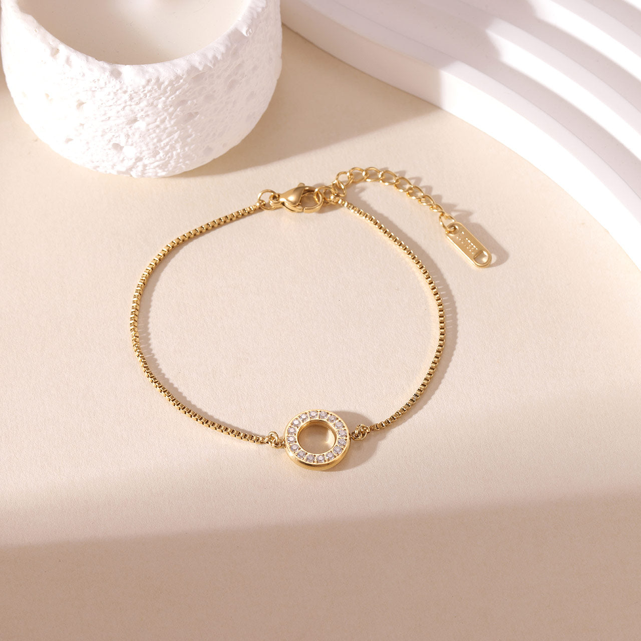 Pulsera de aro con circones