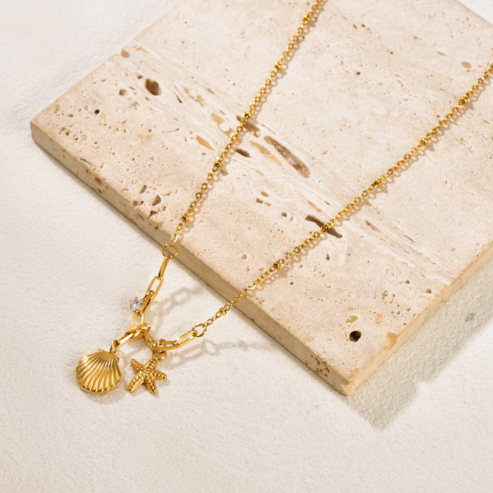 Collar de estrella y concha de mar