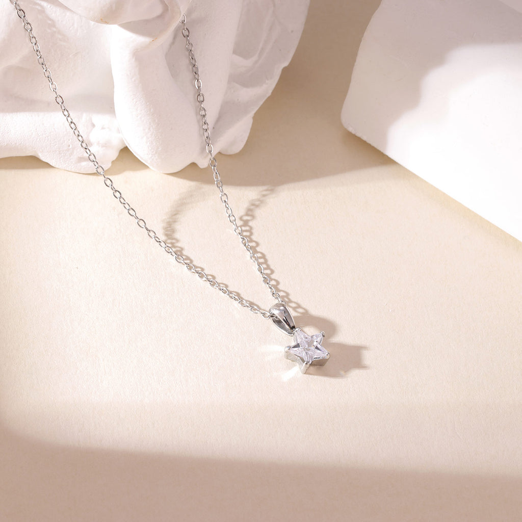Collar con dije de estrella de cristal