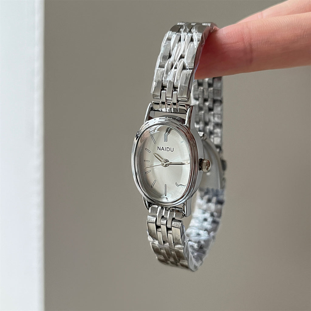 Reloj Naidu de esfera ovalada
