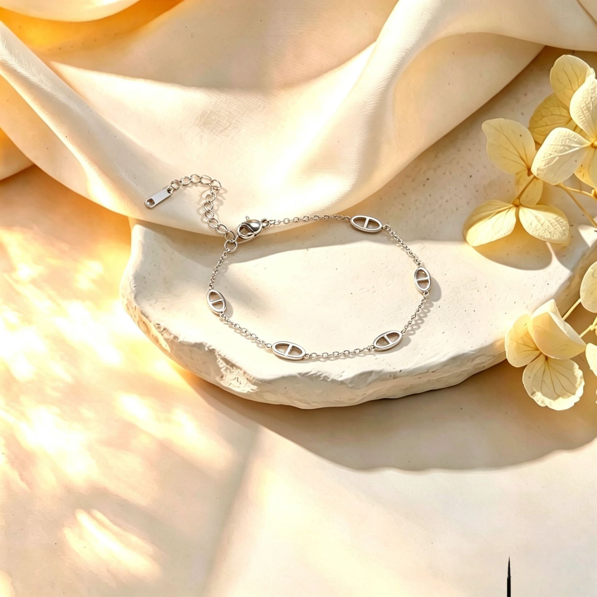 Pulsera con dijes de ancla marinero - Plateado