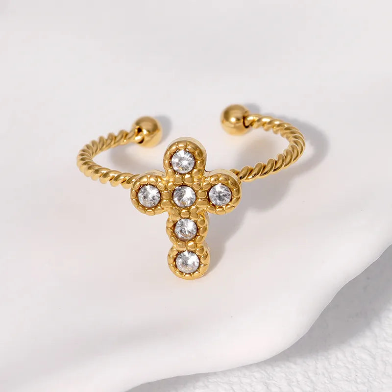 Anillo de cruz con cristales| Ajustable