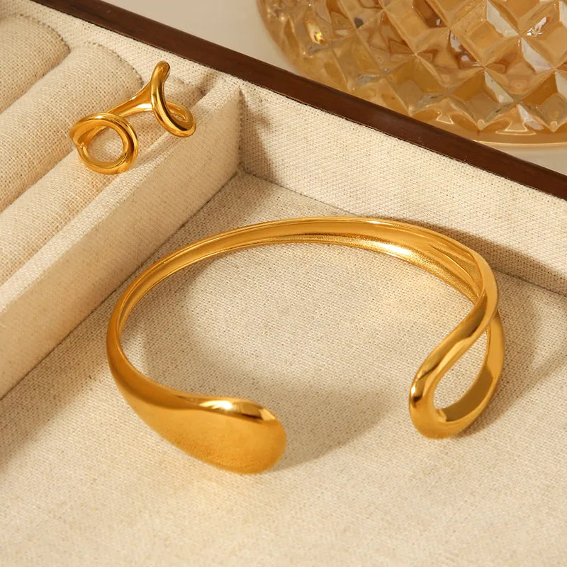 Set de brazalete y anillo abierto (2 piezas) - Ajustable