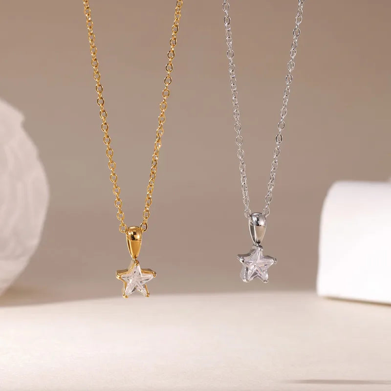 Collar con dije de estrella de cristal
