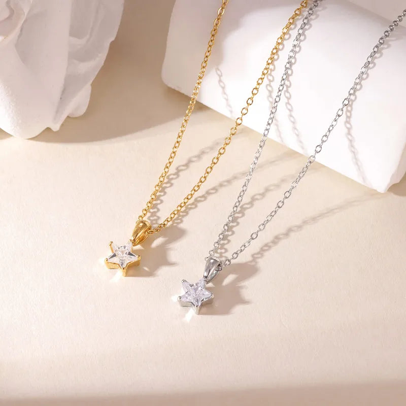 Collar con dije de estrella de cristal