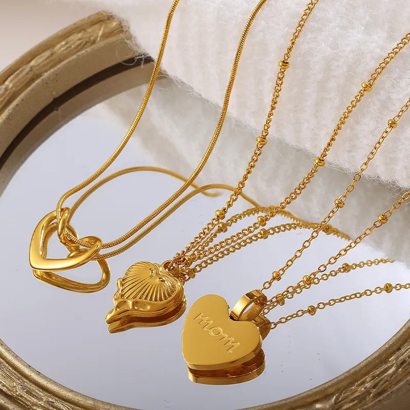Collar placa de corazon MOM