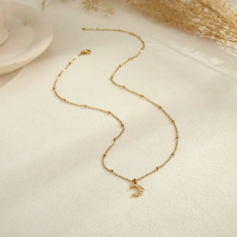 Collar de luna con circones