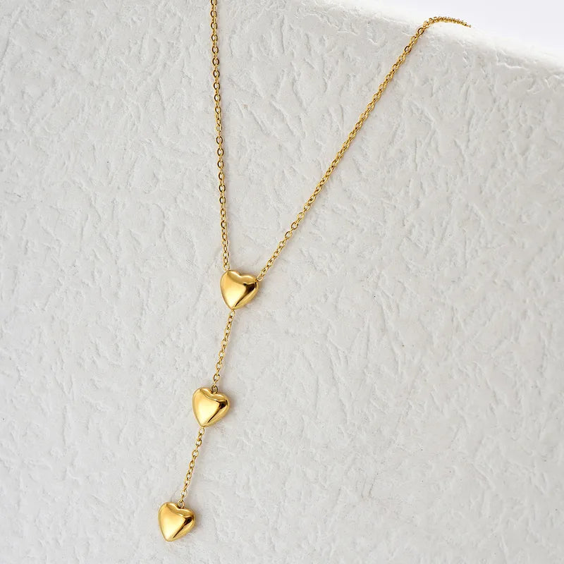 Collar triple corazon