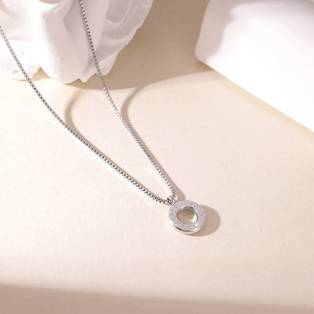 Collar de aro con circones