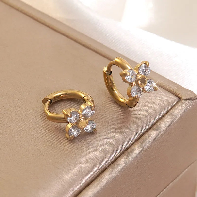 Mini aros con flor de 4 petalos