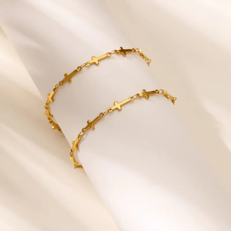 Pulsera de cruces