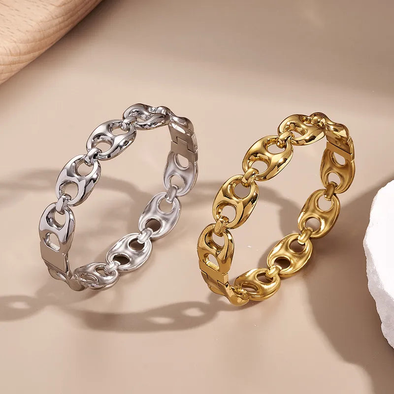 Brazalete rigido de dije marinero