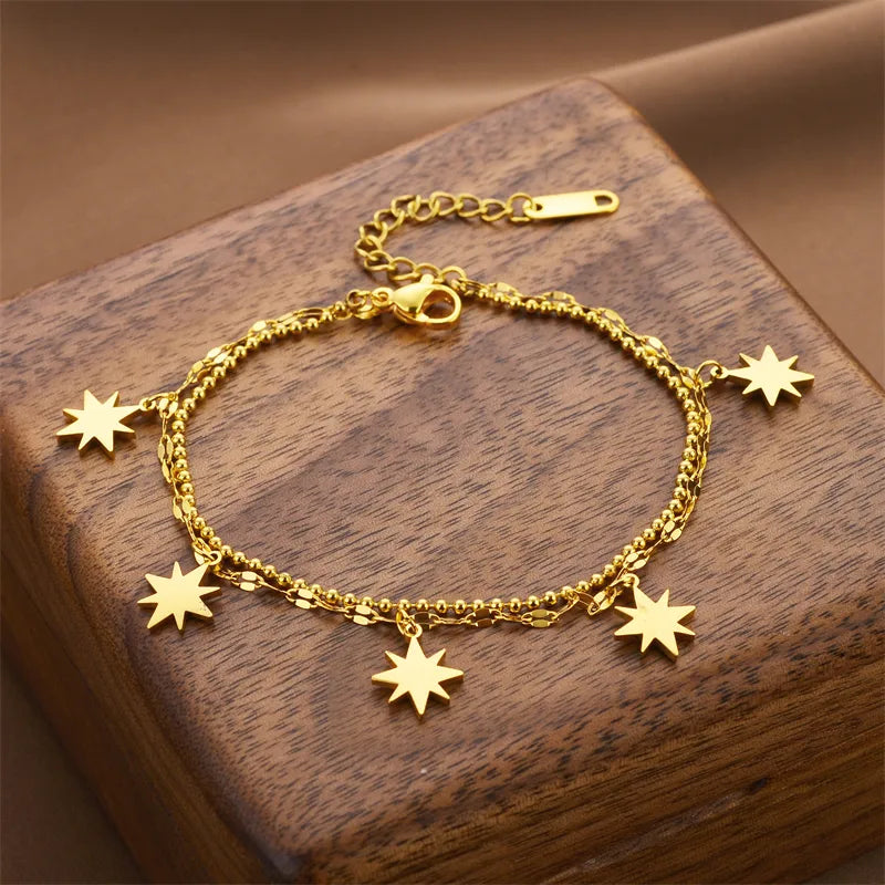 Pulsera doble de estrellas colgantes