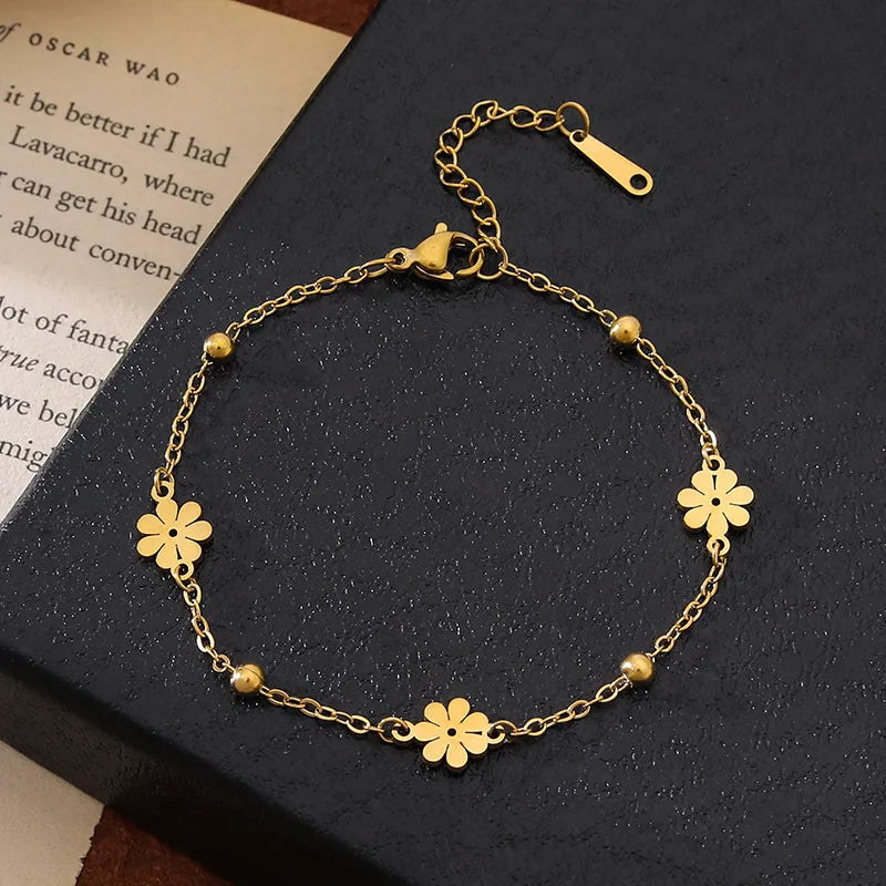 Pulsera basica de balines con flores