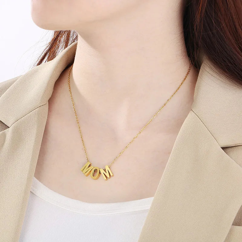 Collar MOM