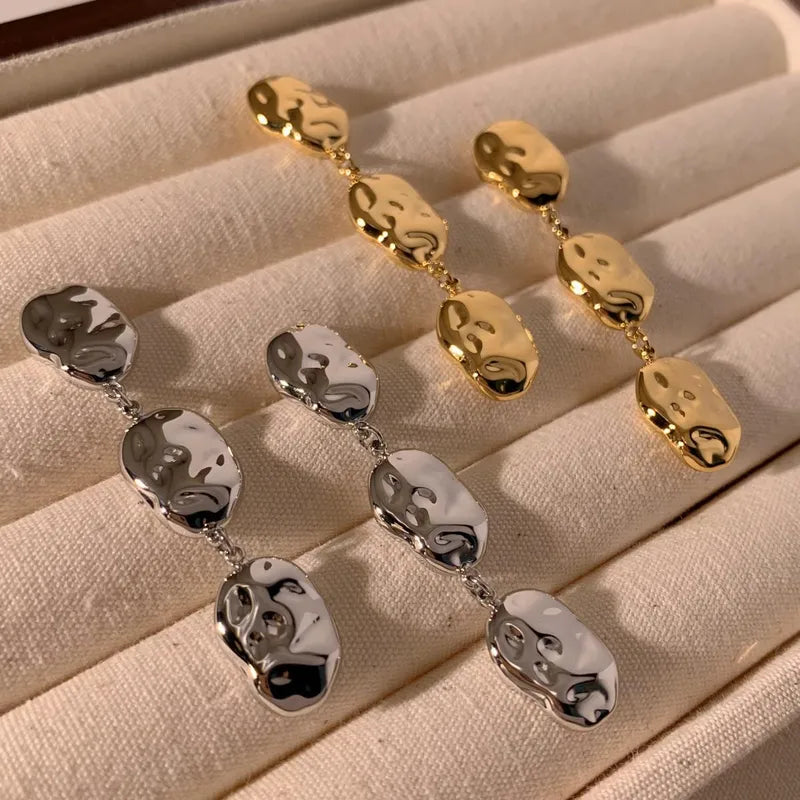 Zarcillos largos irregulares