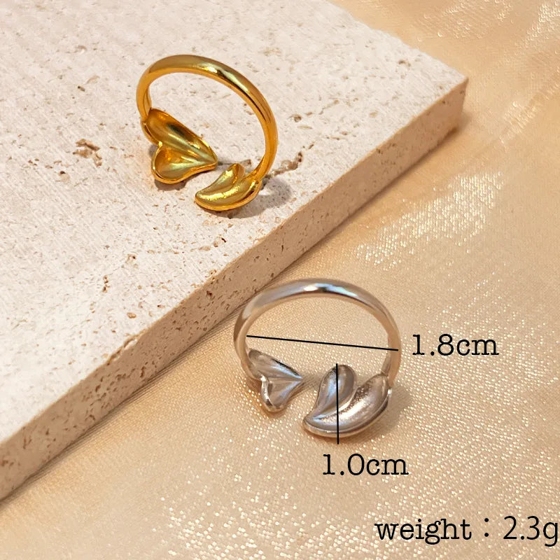 Anillo de doble corazon