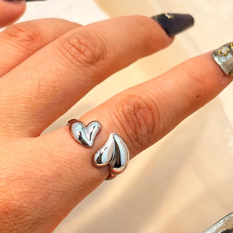 Anillo de doble corazon