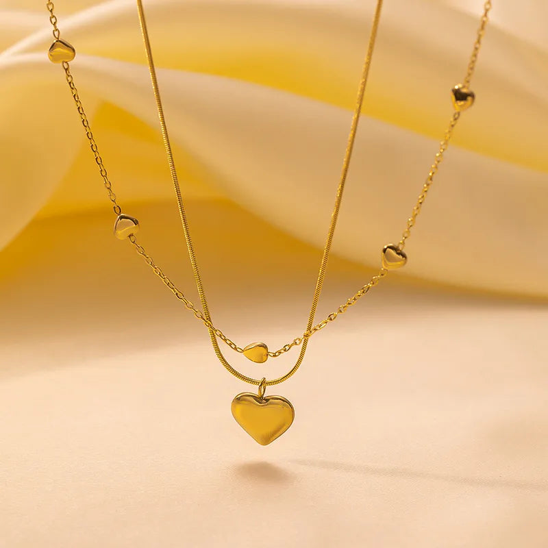 Collar doble de corazones