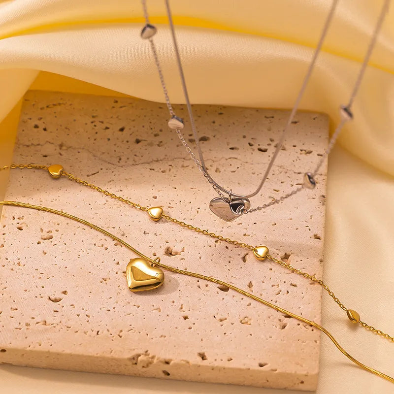 Collar doble de corazones