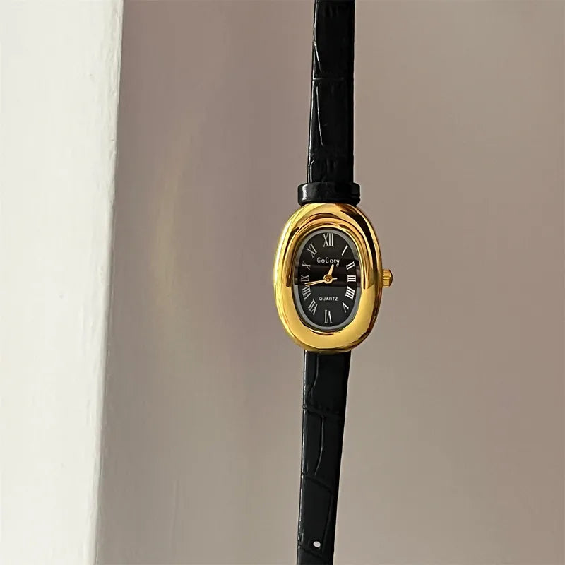 Reloj de corre ade cuero con bisel negro