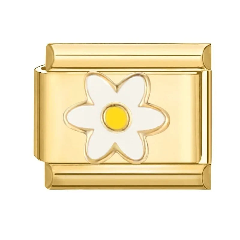Charm dorado - flor blanca