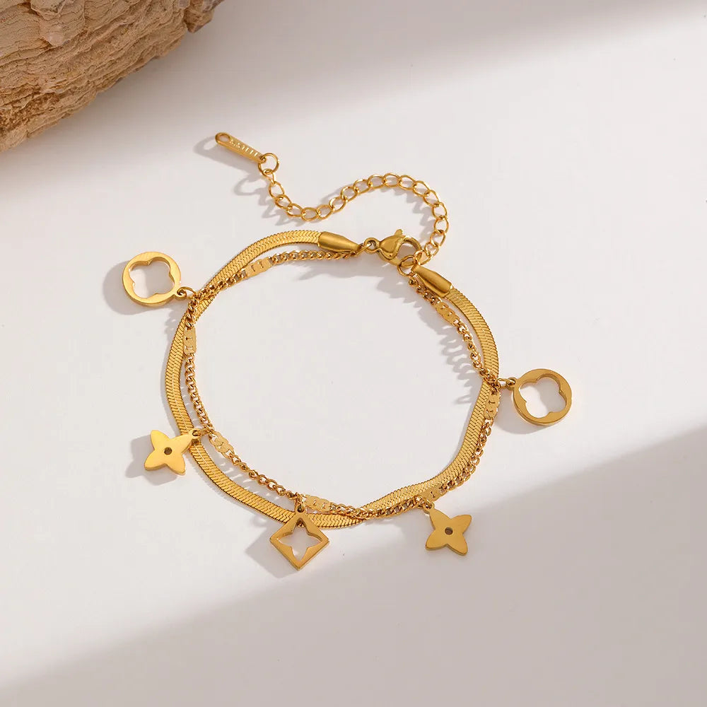 Pulsera doble de flores huecas