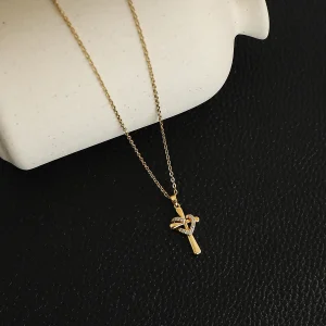 Cadena de cruz - Corazon